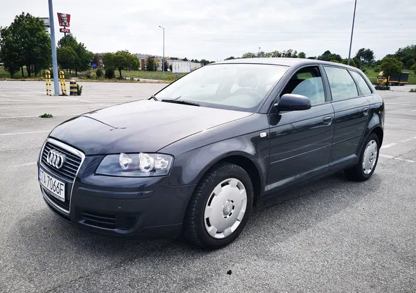 Audi A3 cena 21900 przebieg: 209000, rok produkcji 2008 z Miechów małe 301